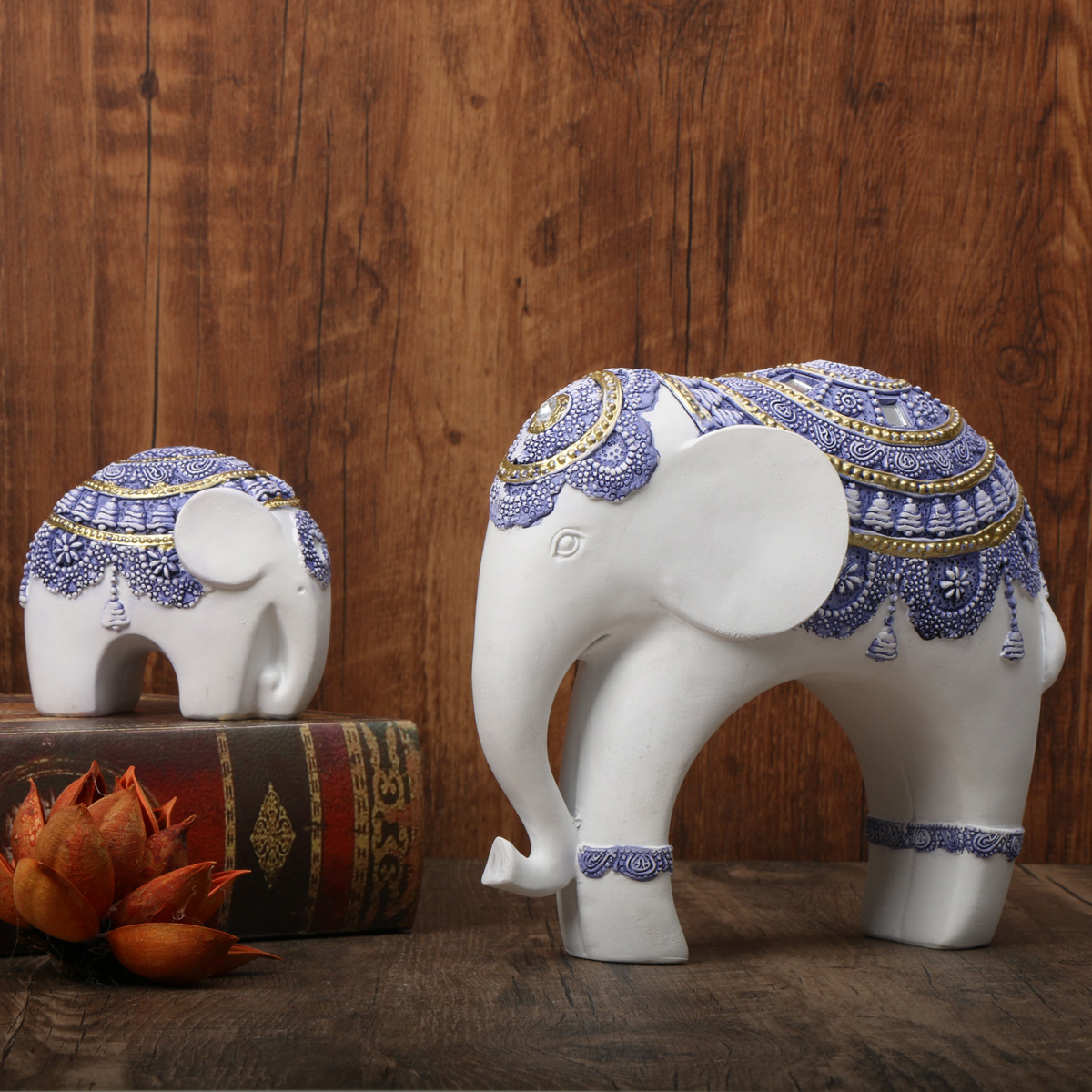 Blue and White Trunk-Up Elepha - đánh giá và giá Home Decor On Sale