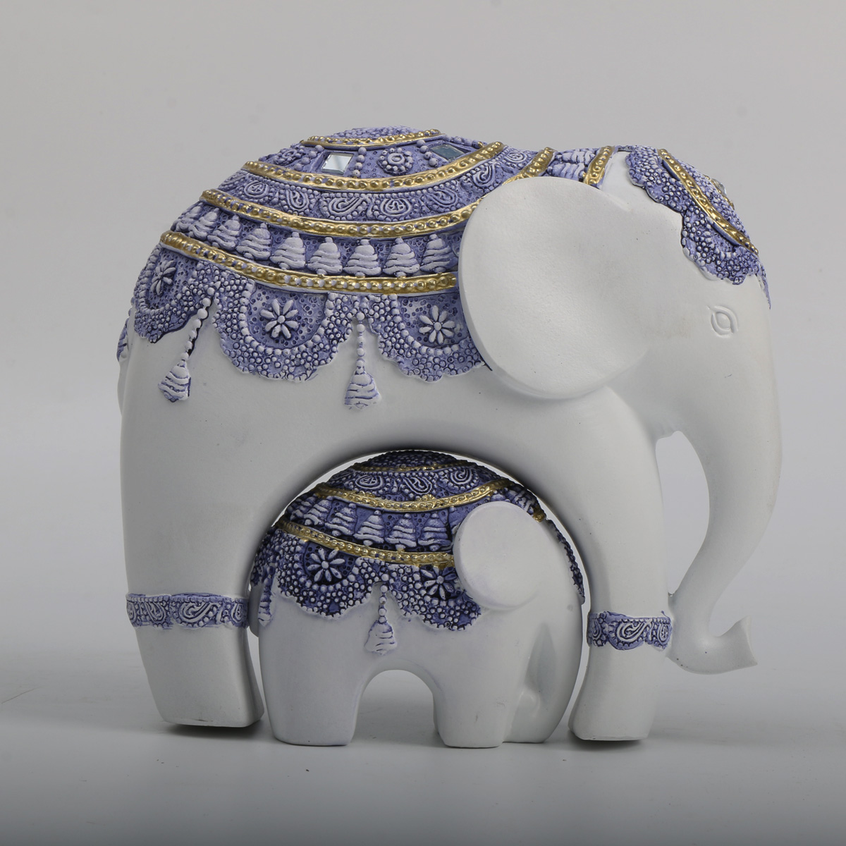 Blue and White Trunk-Up Elepha - đánh giá và giá Home Decor On Sale